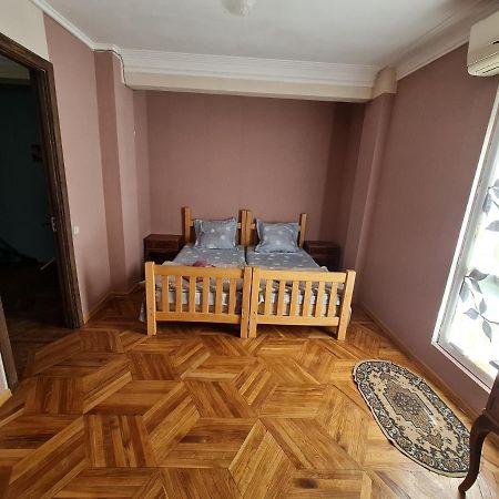 טביליסי Guest House Sky Plus מראה חיצוני תמונה