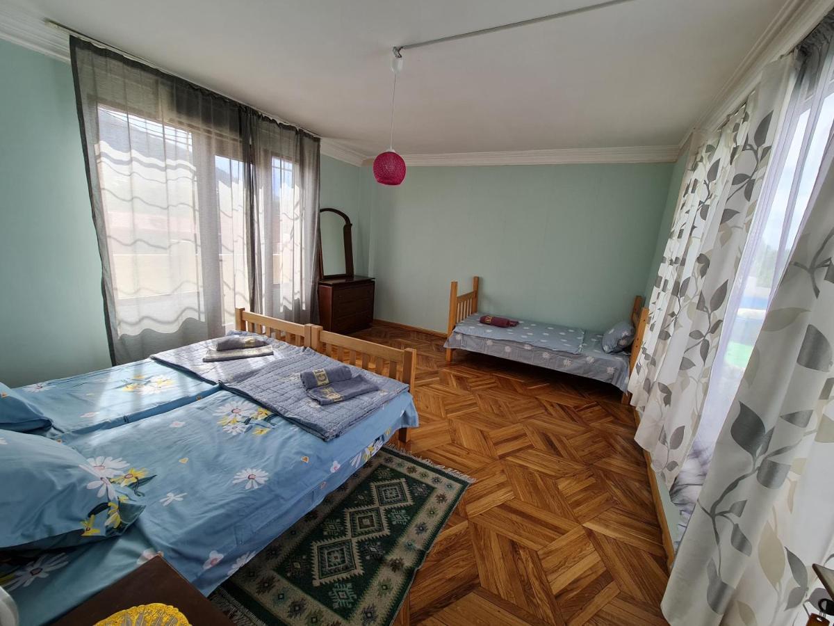 טביליסי Guest House Sky Plus מראה חיצוני תמונה