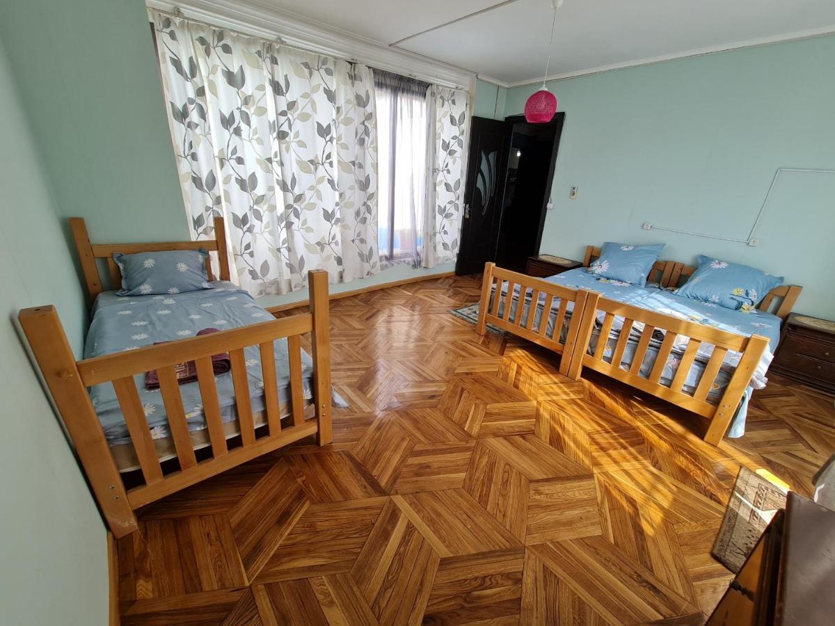 טביליסי Guest House Sky Plus מראה חיצוני תמונה