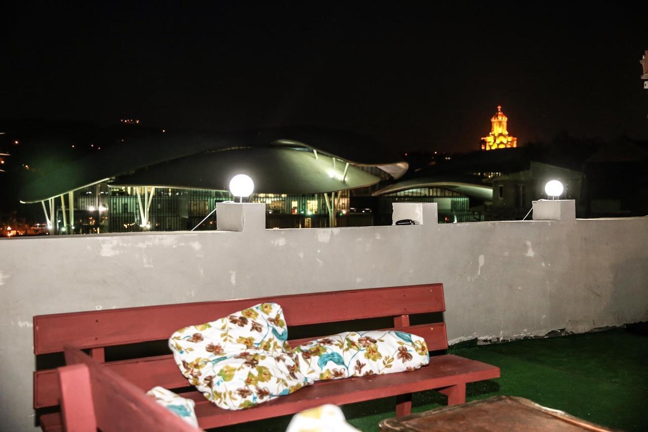 טביליסי Guest House Sky Plus מראה חיצוני תמונה